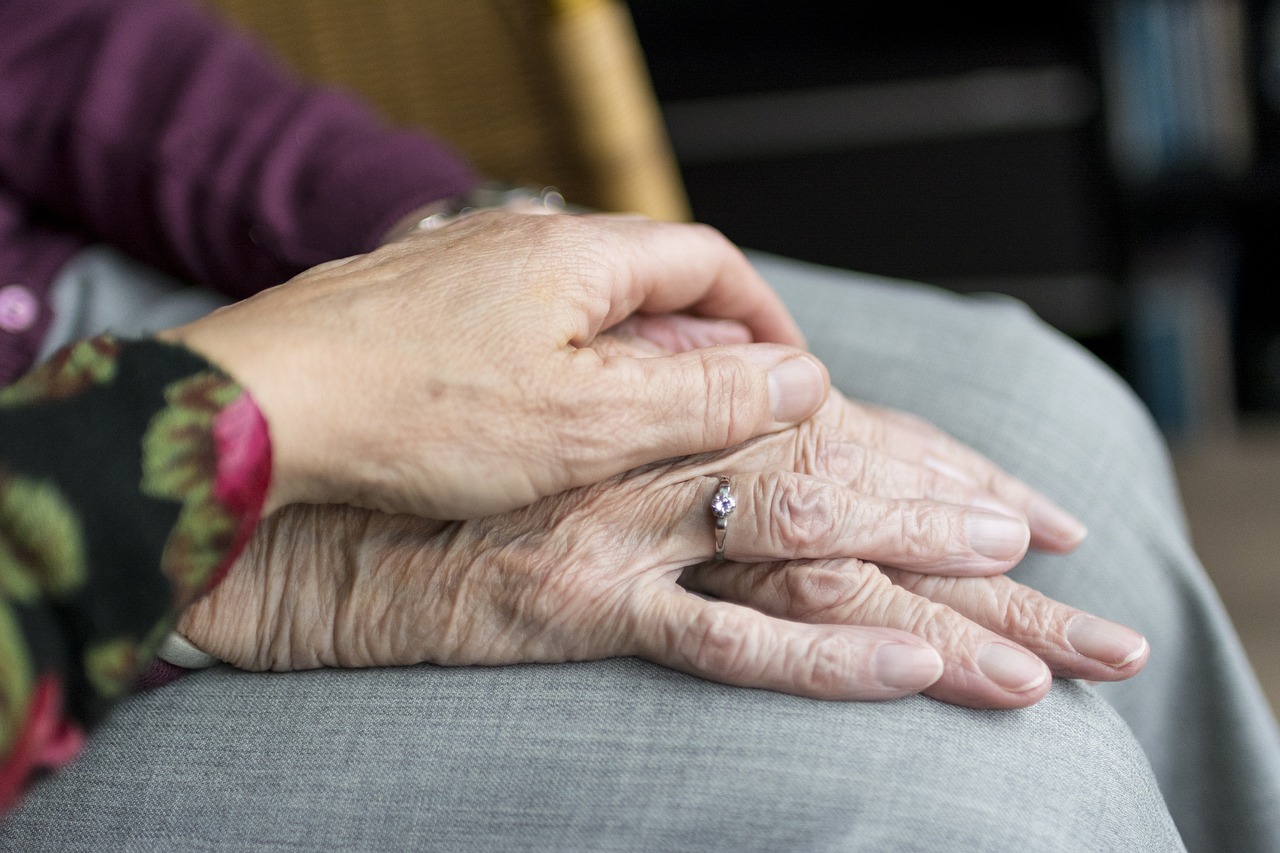 10 Estratégias para ajudar quem tem Alzheimer